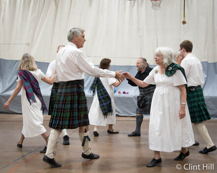 scottish country dancers